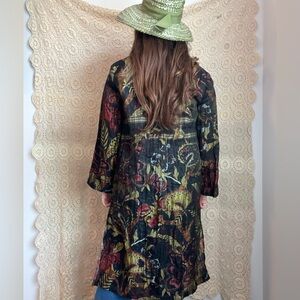 Citron Black Long-Sleeve Floral Kimono